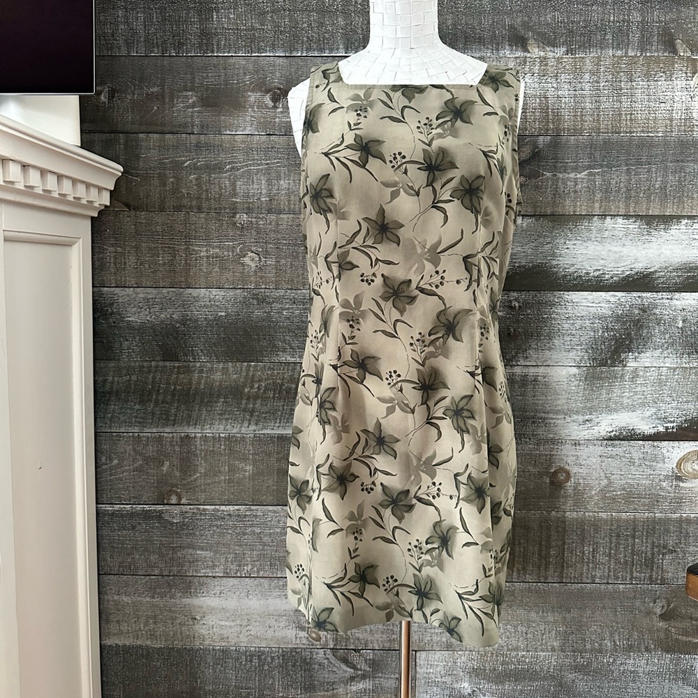 Vintage Ricki’s 90s grunge floral dress